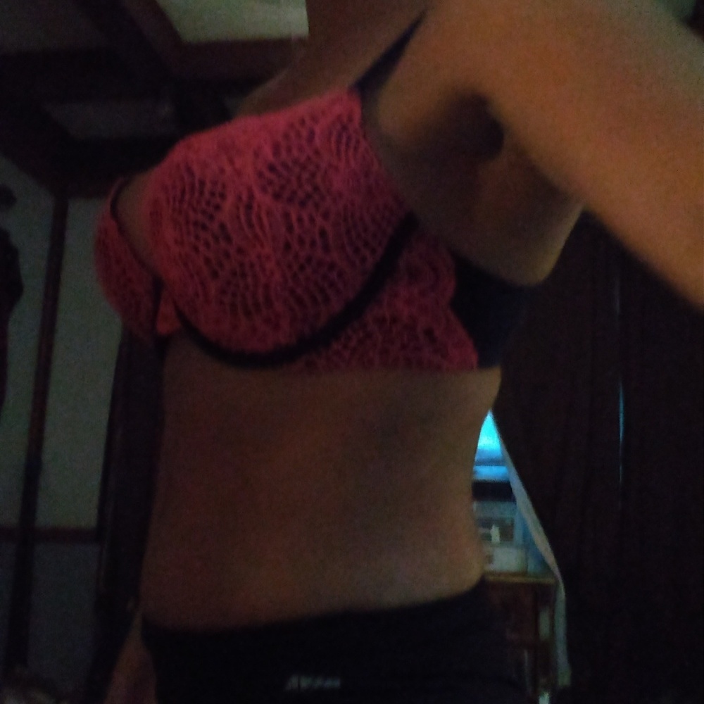 34D - Picture 4 of 8